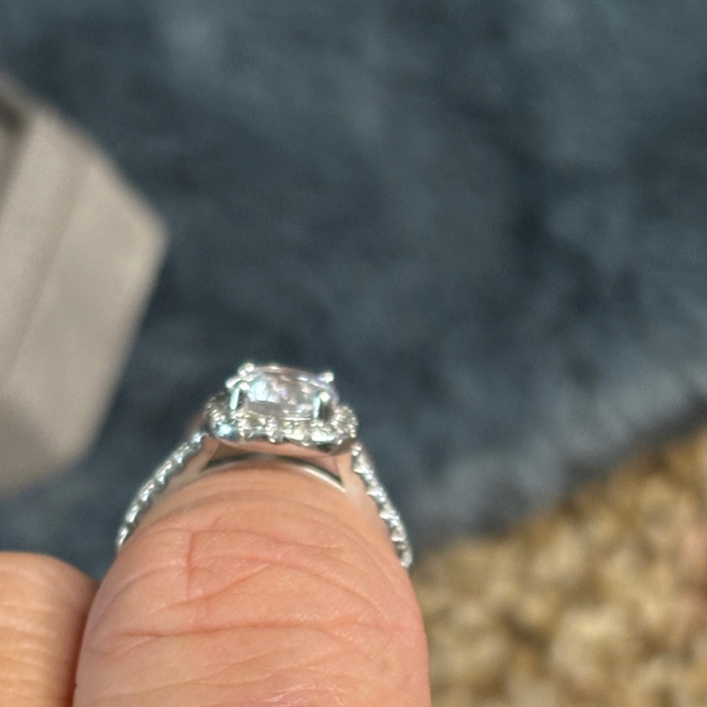 Silver Modern Gents Halo Ring over 1 carat like new! Size 5 - Picture 6 of 8